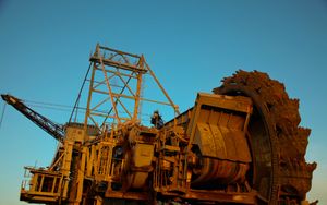 Still from To the Ends of the Earth